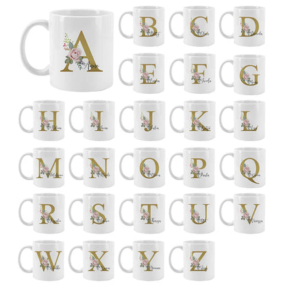 personalisierte Tasse mit Initiale, Name und Rosen-Motiv