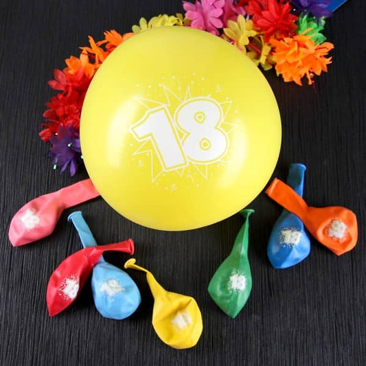 8 Luftballons zum 18. Geburtstag