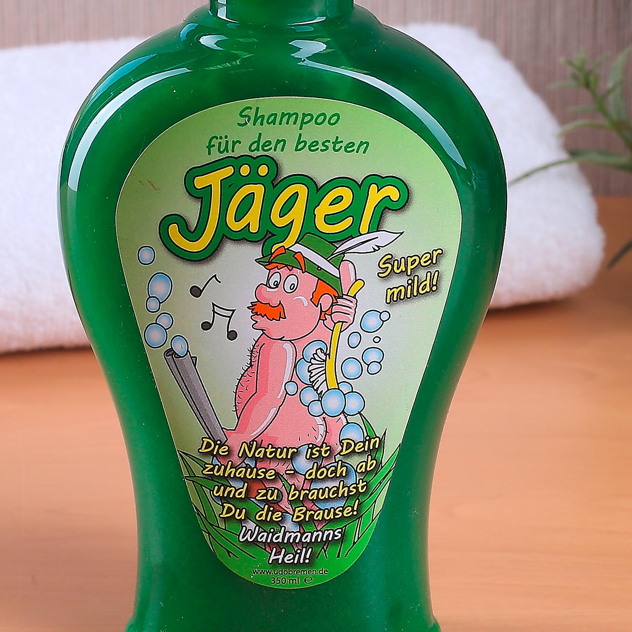 grünes Shampoo für Jäger