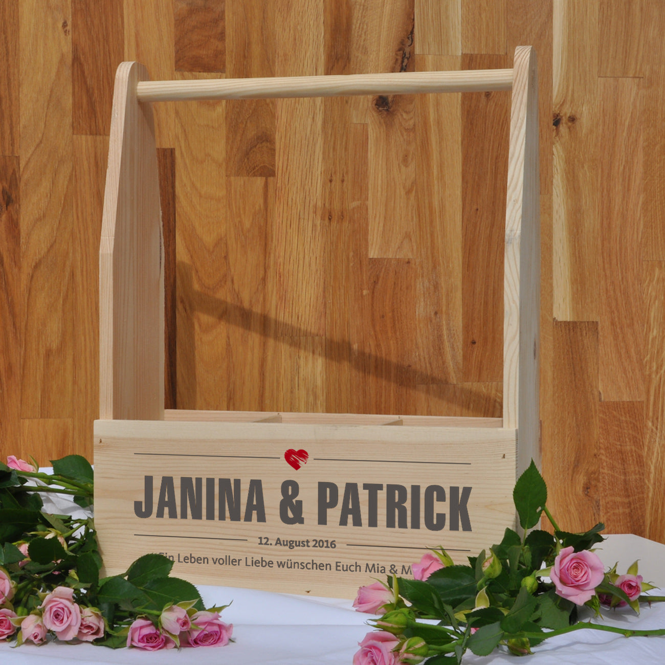 Holzkiste mit Aufdruck für 3 Flaschen zur Hochzeit