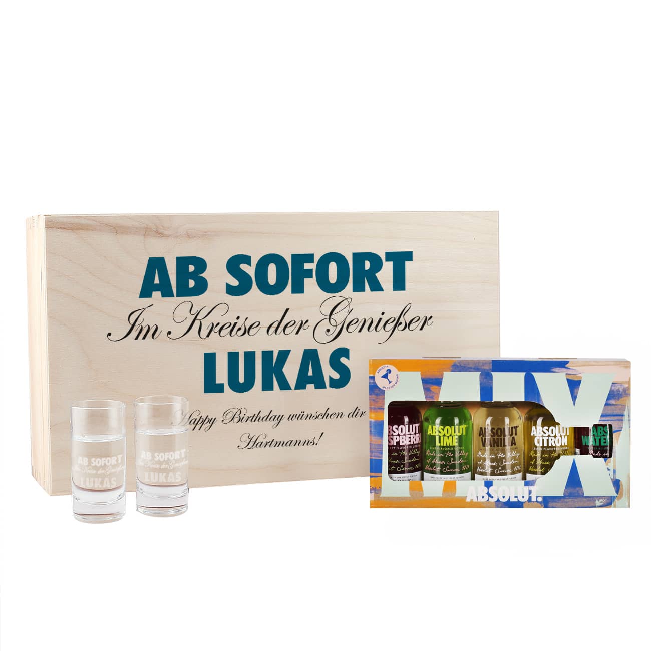 Geschenk-Set aus 5 Vodka-Flaschen der schwedischen Marke Absolut und 2 gravierte Schnapsgläser