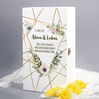 Romantischer Holzverpackung zur Hochzeit mit Blüten, Namen, Datum, Text