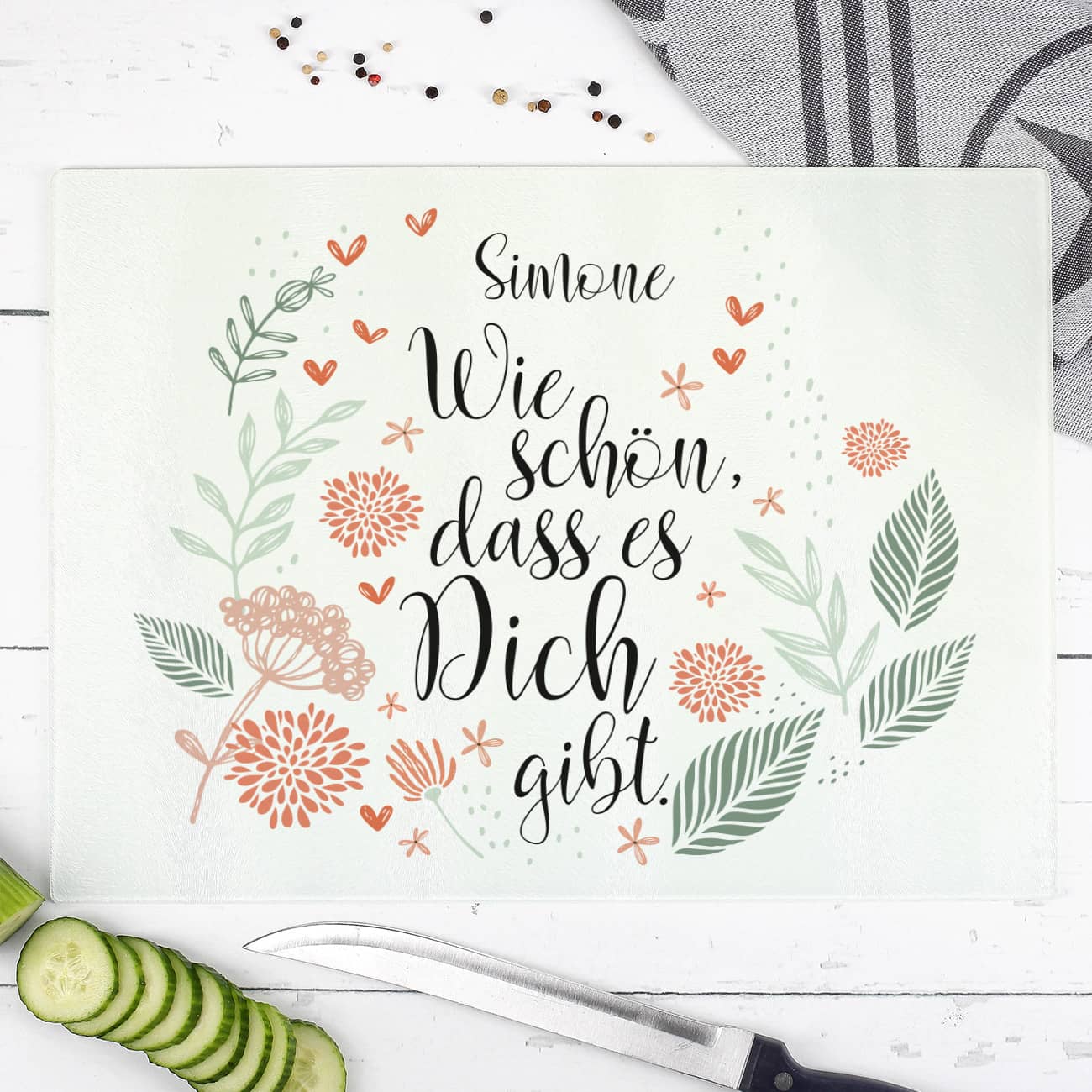 Großes personalisiertes Glasbrettchen mit floralen und einem schönen Spruch