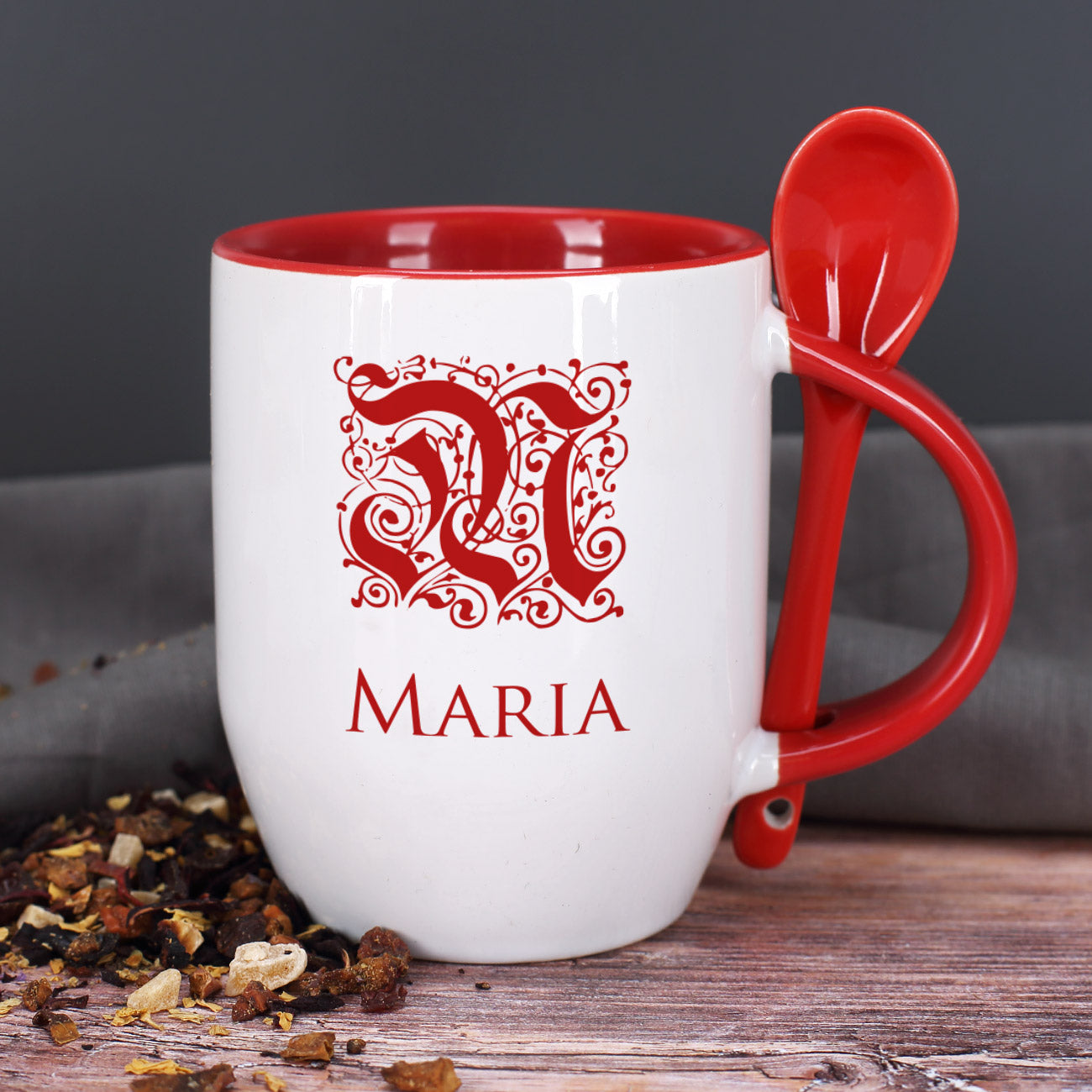 Tasse mit Monogramm