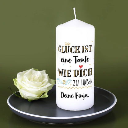 Glück ist eine Tante wie dich zu haben. Kerze mit zwei Zeilen Text individuell gestaltet