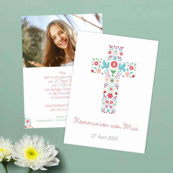 Einladungskarte mit Kreuz aus Blüten - zur Taufe, Kommunion oder Konfirmation