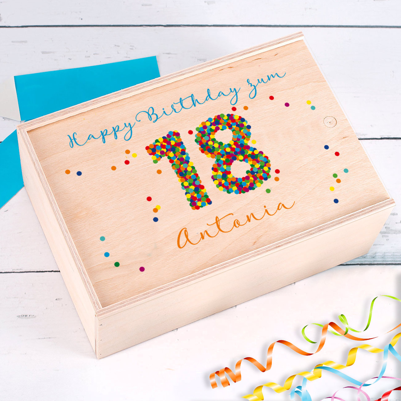 Holzbox als Geschenkverpackung zum 18. Geburtstag mit Name und Wunschtext  bedruckt