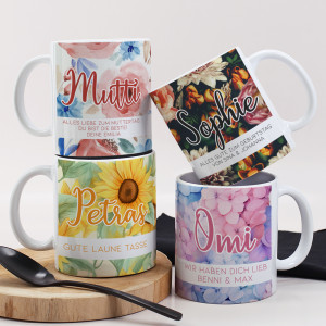 Tasse mit Blumen, Namen & Text bedruckt