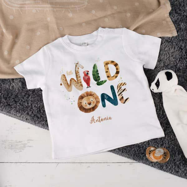 T-Shirt für Baby mit wildem Motiv & Name personalisiert