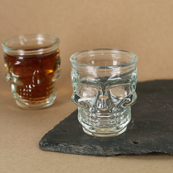 Schnapsglas im Totenkopfdesign 50 ml Fassungsvolumen