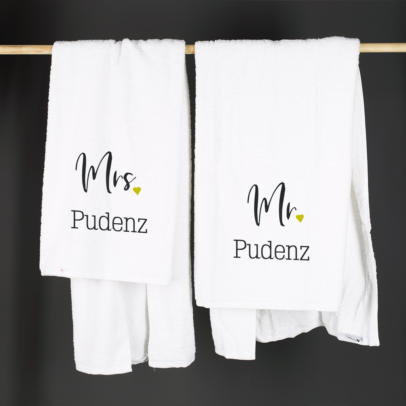 2 Handtücher zur Hochzeit mit Stick | Name