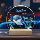 LED Nachtlicht aus Acryl und Holz mit Wal, Name & Datum, Babygeschenk, Taufgeschenk